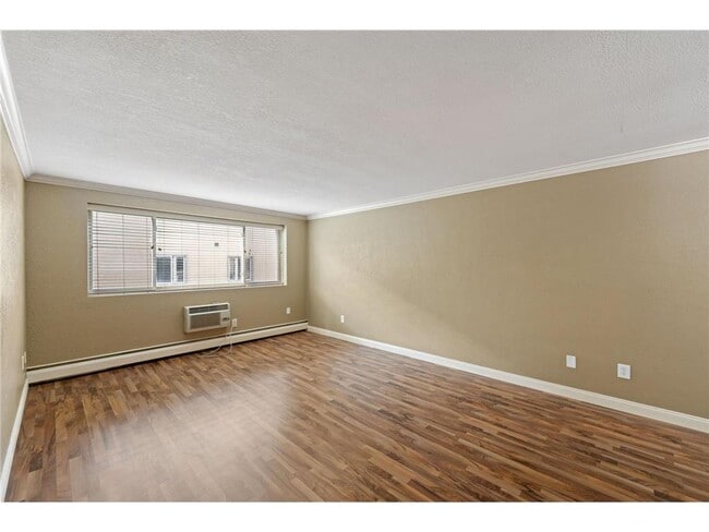 Foto del edificio - 3120 Hennepin Ave