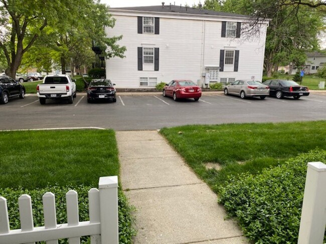 Foto del edificio - 1450 Slade Ave