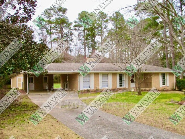 Foto del edificio - 415 Arnold Ave