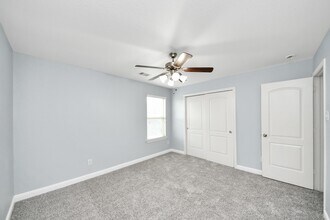 Building Photo - 19046 Sweet Springs Ln