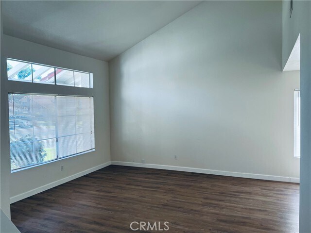 Foto del edificio - 9065 Limecrest Dr