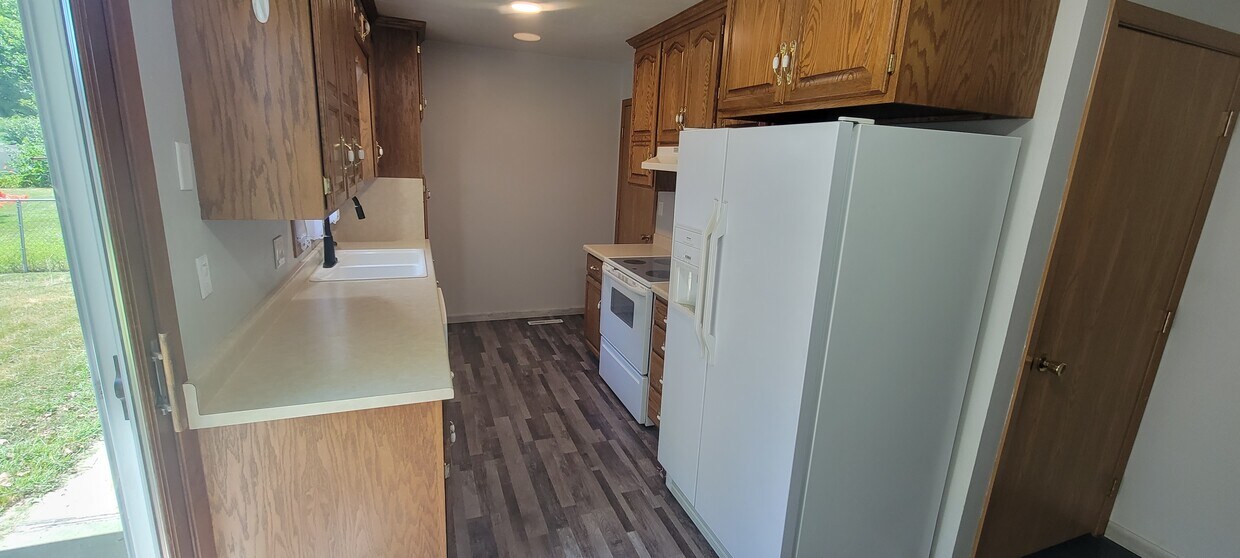 955 E Main St, Vermillion, SD 57069 House Rental in Vermillion, SD