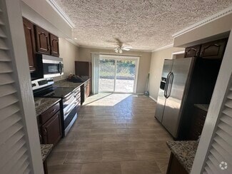 Building Photo - 1516 Schuff Ln