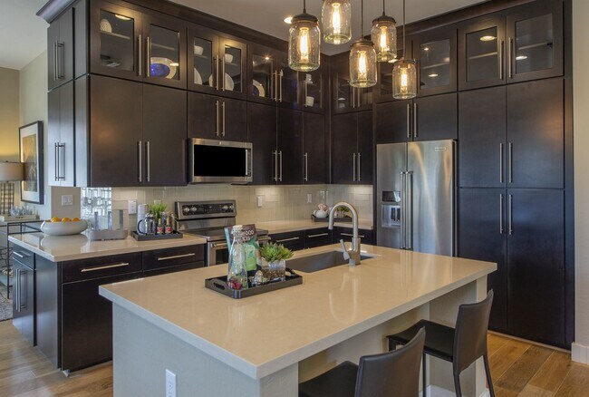 Foto del edificio - 6565 E Thomas Rd