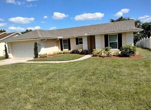 Building Photo - 425 Sandpiper Ridge Dr