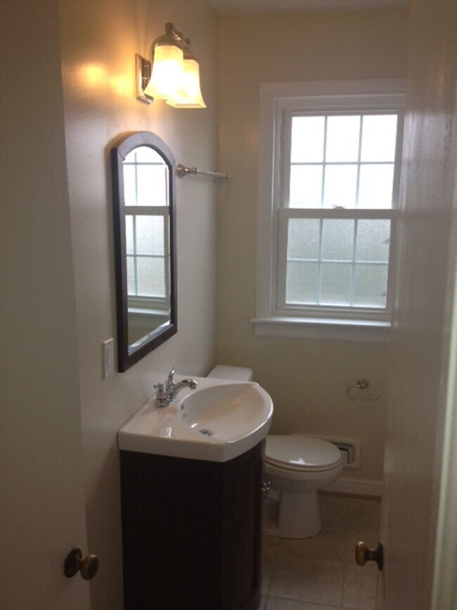 Foto del edificio - 5307 W Franklin St