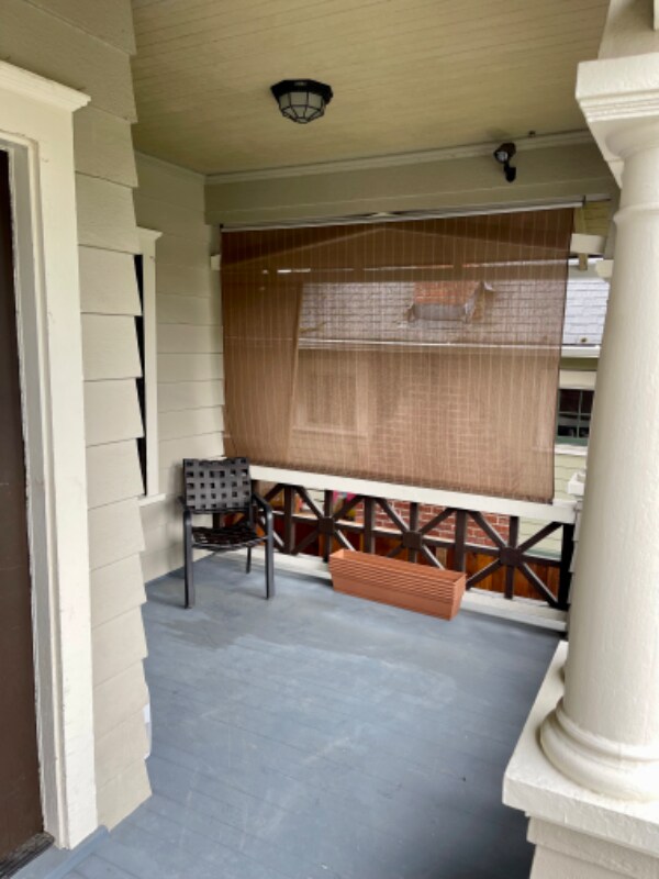 Foto del edificio - 1502 N Fife St