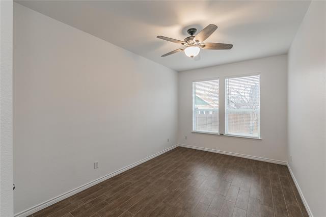 Building Photo - 15708 Landing Creek Ln