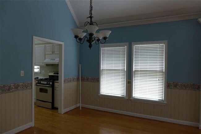 Building Photo - 4710 Fairway View Ct