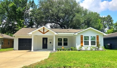 Building Photo - 4018 Woodfox St
