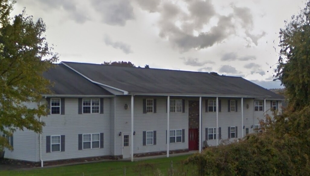 111 Shadyrest Rd, Ellwood City, PA 16117 Apartments 111 Shadyrest Rd