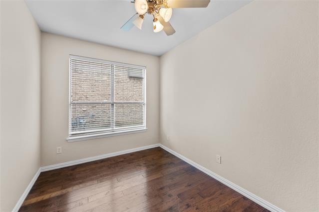 Foto del edificio - 1804 Grand Meadows Dr
