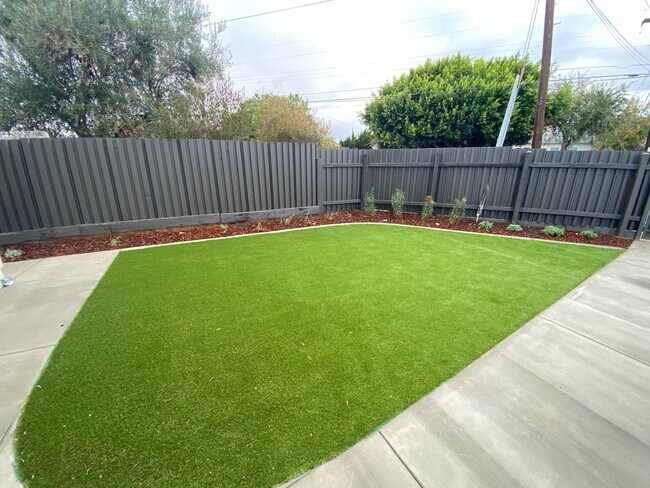 Foto del edificio - 4BD/2BA, Great Outdoor Space!