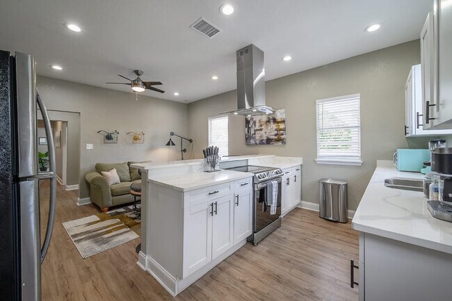 Foto del edificio - 2501 W North B St