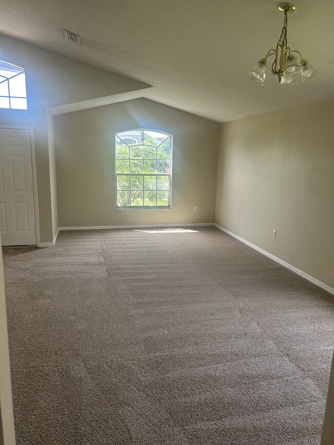 Building Photo - 5209 Sunset Canyon Dr