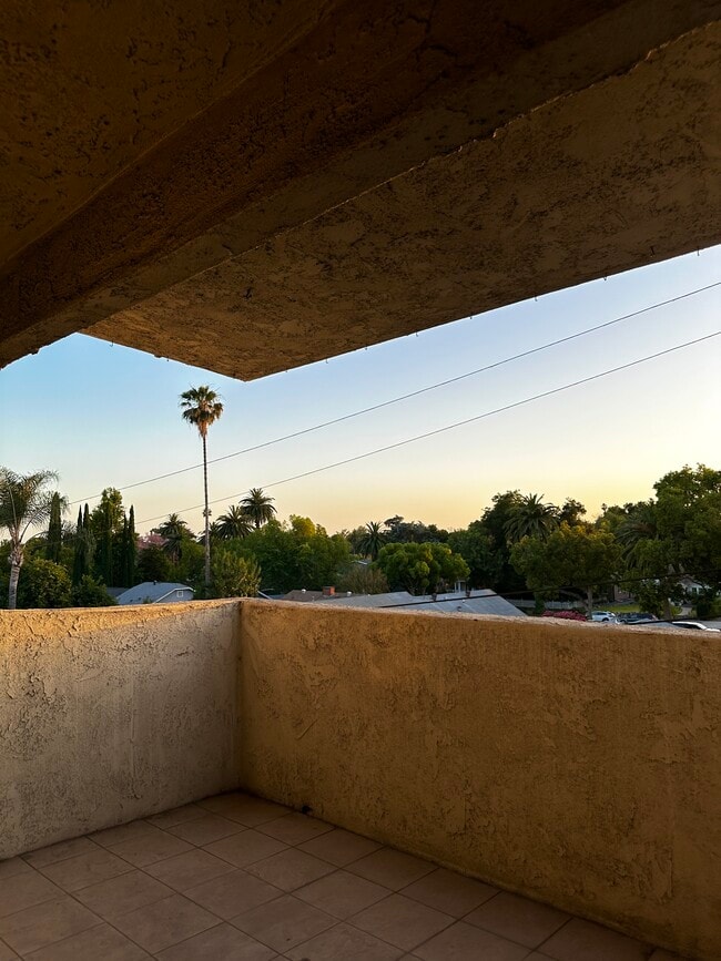 Building Photo - 125 S Sierra Madre Blvd