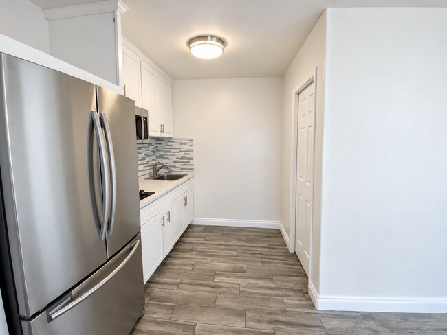 Foto del edificio - 3722 Bancroft Dr
