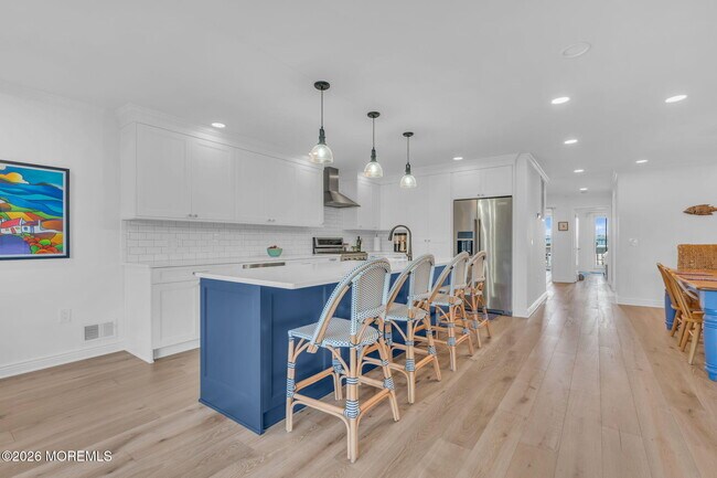 Building Photo - 118 Ashley Ave