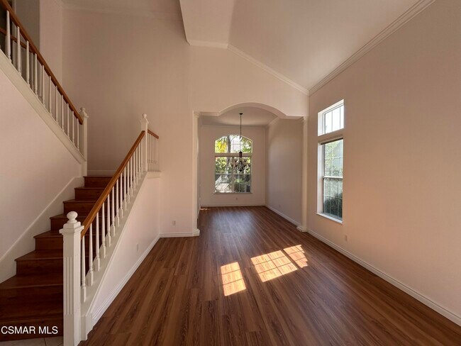 Building Photo - 2357 Laurelwood Dr