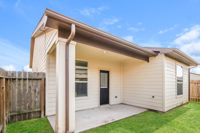 Building Photo - Bavaria - 9726 Elia Ct, Houston, TX, 77044