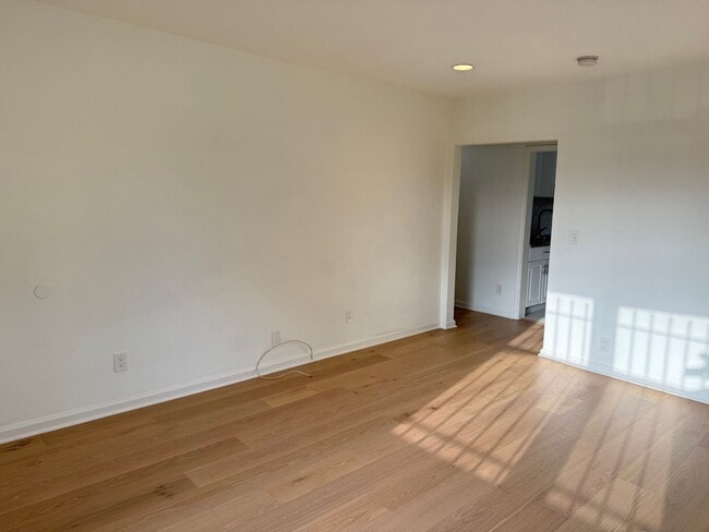 Building Photo - 3418 Cimarron St