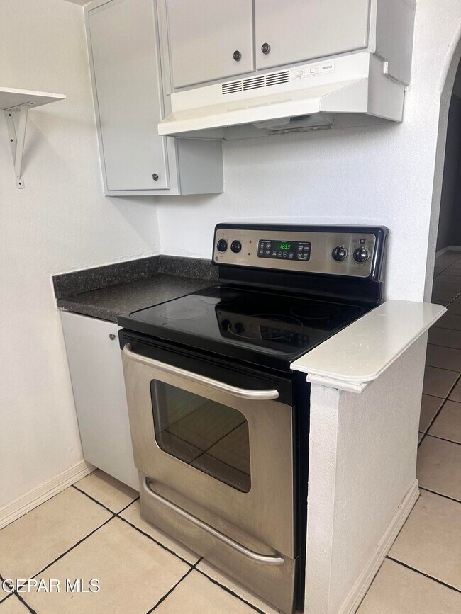 Foto del edificio - 6700 Escondido Dr