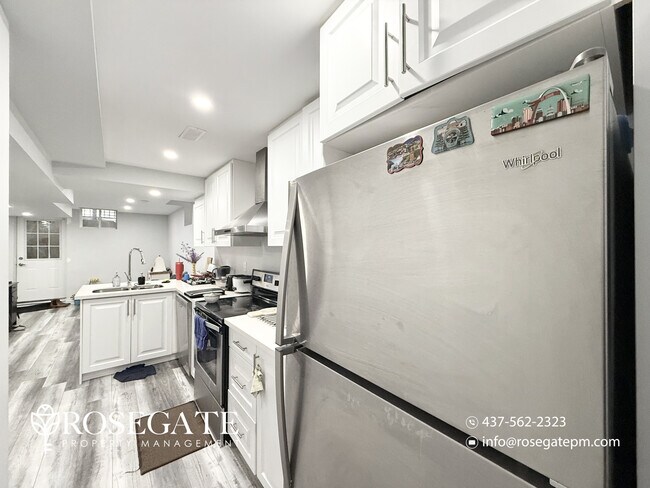 Photo du bâtiment - All-Inclusive 2-Bedroom Unit with Parking in Brampton (Utilities Included)