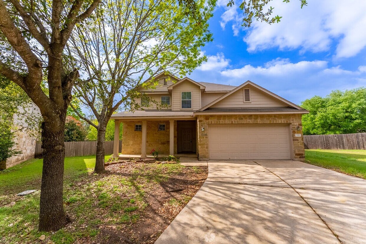 Foto principal - Spacious & Stylish 4-Bedroom Home with Hug...