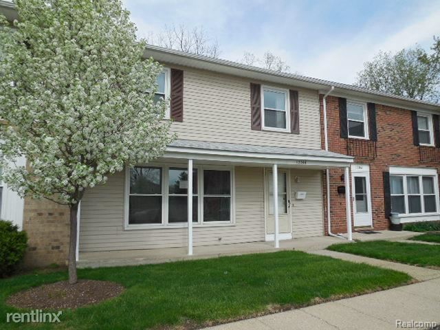 Primary Photo - 3 br, 1.5 bath House - 13366 Lake Point Blvd