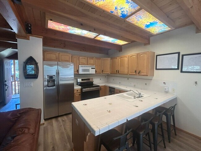 Foto del edificio - 1287 Sand Canyon Ct