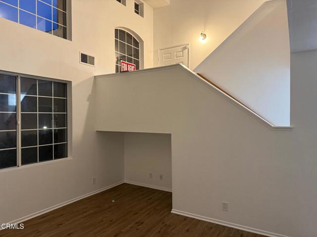 Foto del edificio - 1321 Jamaica Ln