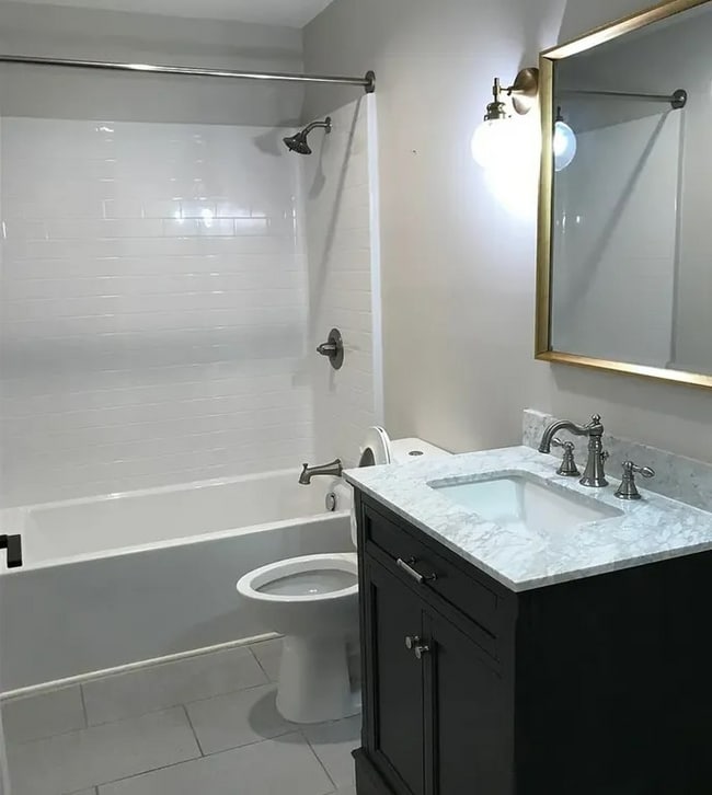 Foto del edificio - 148 Clinton St