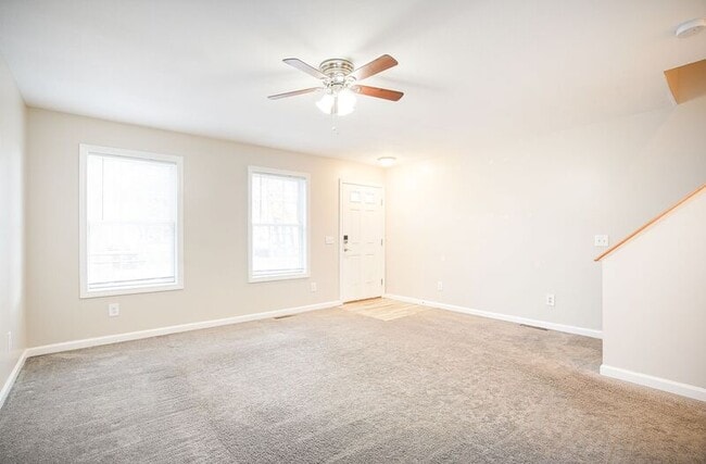 Building Photo - 160 Goodwin St