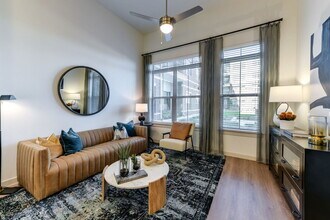 Building Photo - 4465 S Preston Rd