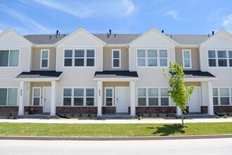 Building Photo - 952 N 920 W