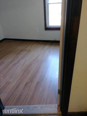Building Photo - 3 br, 2 bath  - 260 Webster Ave