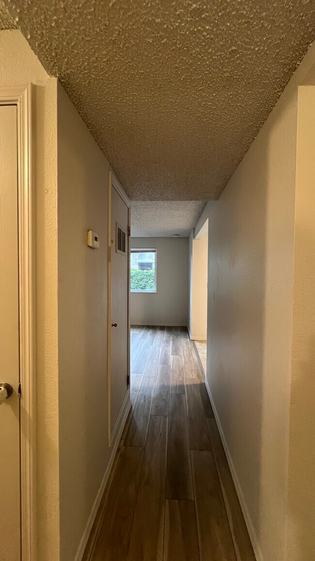 Foto del edificio - 14801 132nd Ave E