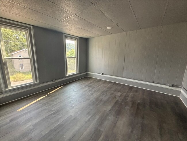 Building Photo - 1104 Caton Bypass Rd