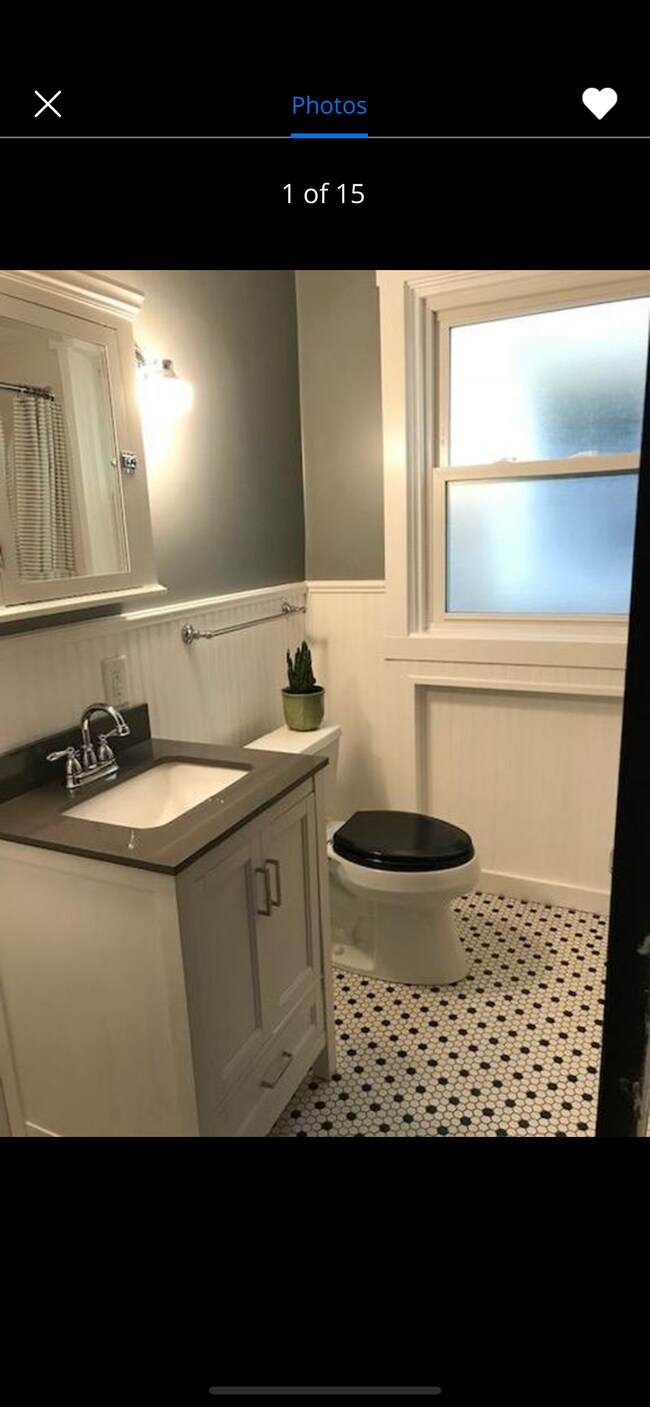 Foto del edificio - 5642 Callowhill St