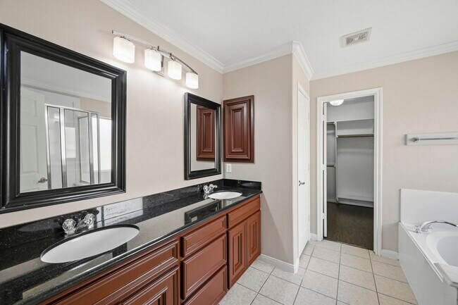 Building Photo - 16919 Wortley Dr