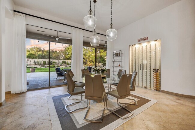 Foto del edificio - 24543 N 76th Pl