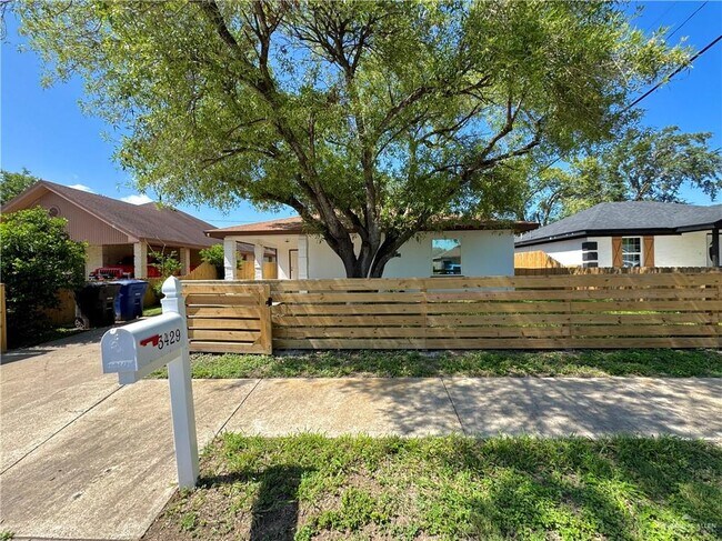 Building Photo - 3429 Katrina Ave