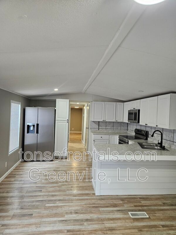 Foto del edificio - 6 Willow Ct