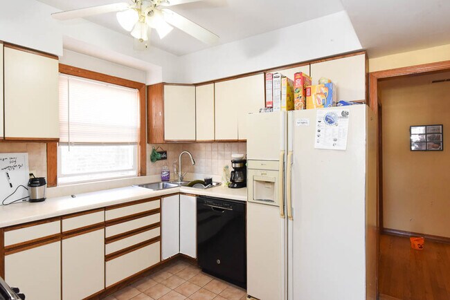 Foto del edificio - 4254 N Marmora Ave