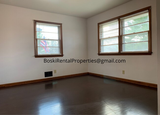 Bedroom 1 - 1306 19th St