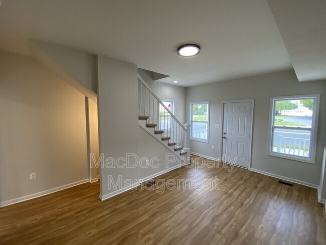 Foto del edificio - 1424 William St