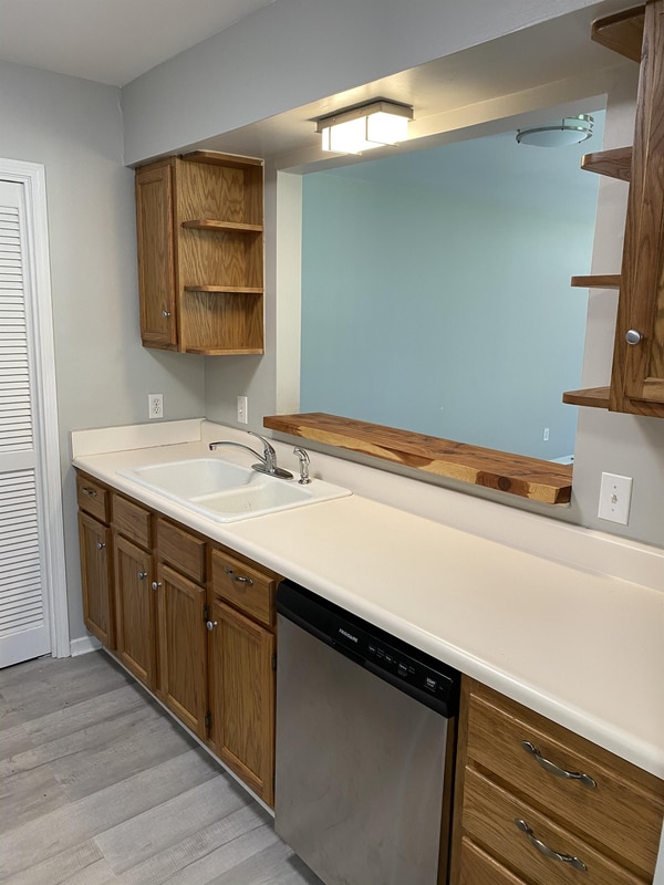 Building Photo - 200 Autumn Dr