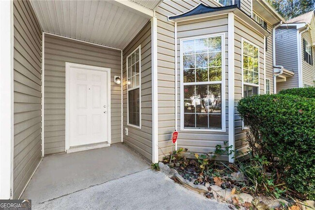 Foto del edificio - 6750 Sunset Hills Blvd