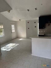 Building Photo - 518 N 8th St