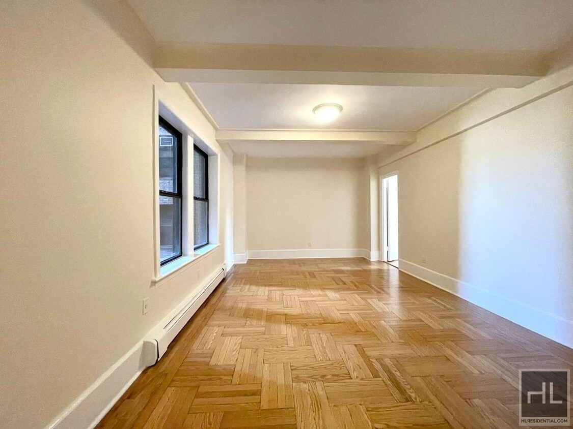 Primary Photo - WEST 79 STREET (UWS)